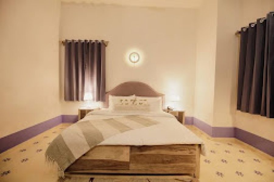 SADRI HAVELI – Heritage Stay by the Lake