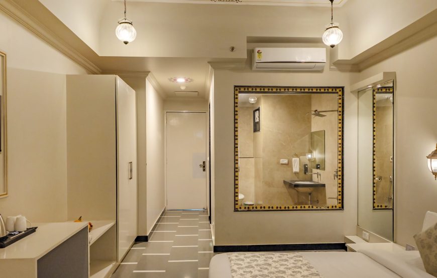 Biletha Jharokha Room